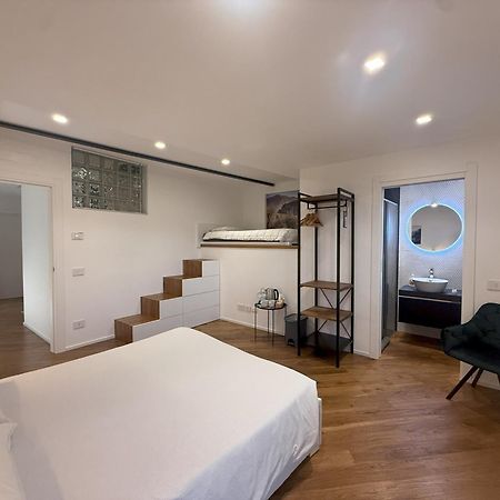 East West Room Арко Екстер'єр фото